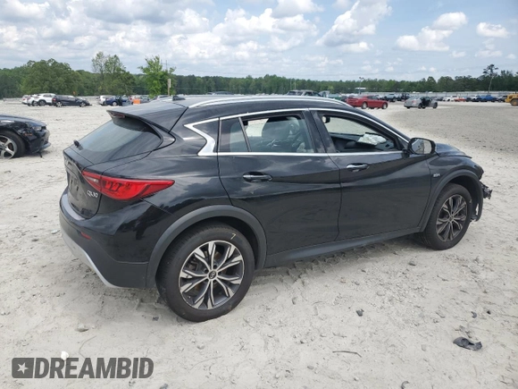 2017 Infiniti QX30 Premium z VIN SJKCH5CRXHA026637, wystawiony jako Copart lot #53259225 z przebiegiem Nie podano mil oraz Szkoda całkowita • Salvage title. Historia ofert i sprzedaży dostępna na DreamBid. Obrazek 3.