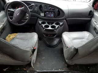 2008 Ford Econoline Passenger XL with VIN 1FMNE11W28DB28420, listed as a Copart auction lot 69724594 with 481,294 mi miles and Salvage Title. Bid and sale history available at DreamBid. Image 8.
