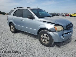 2005 Kia Sorento LX with VIN KNDJD733555463706, listed as a Copart auction lot 53953475 with 86,187 mi miles and Salvage Title. Bid and sale history available at carsss.com. Image 4.