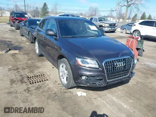 2016 Audi Q5 Premium Plus with VIN WA1D7AFP9GA040275, listed as a IAAI auction lot 41887566 with 82,103 mi miles. Bid and sale history available at carsss.com. Image 1.