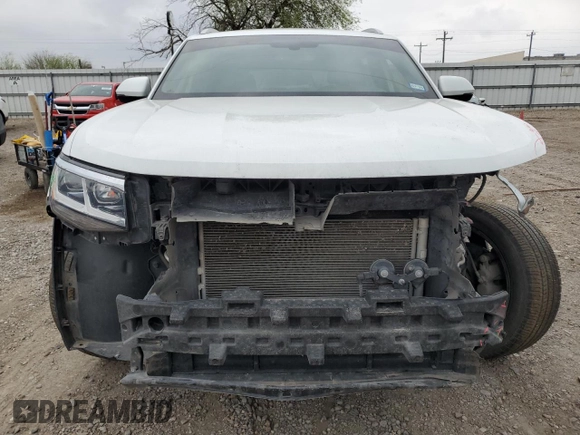 2022 Volkswagen Atlas SE with VIN 1V2KC2CAXNC204602, listed as a Copart auction lot 47306435 with 52,641 mi miles and Salvage title. Bid and sale history available at DreamBid. Image 5.