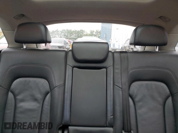 2011 Audi Q5 Premium Plus with VIN WA1LFAFPXBA045945, listed as a Copart auction lot 60817915 with 184,088 mi miles and Salvage title. Bid and sale history available at DreamBid. Image 10.