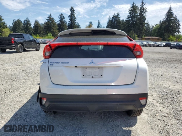 2020 Mitsubishi Eclipse Cross ES z VIN JA4AS3AA5LZ006877, wystawiony jako Copart lot #56543935 z przebiegiem 90 417 mil mil oraz Szkoda całkowita • Salvage title. Historia ofert i sprzedaży dostępna na DreamBid. Obrazek 6.