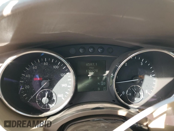 2008 Mercedes-Benz R 3.0L with VIN 4JGCB22E28A074615, listed as a Copart auction lot 48955475 with 130,778 mi miles and Salvage Title. Bid and sale history available at carsss.com. Image 9.