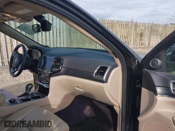 2019 Jeep Grand Cherokee Limited with VIN 1C4RJFBG6KC545512, listed as a IAAI auction lot 42028201 with 59,185 mi miles. Bid and sale history available at carsss.com. Image 5.