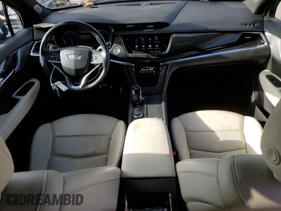 2021 Cadillac XT6 Sport z VIN 1GYKPGRS0MZ215942, wystawiony jako Copart lot #84830084 z przebiegiem 29 930 mil mil oraz Szkoda całkowita • Salvage title. Historia ofert i sprzedaży dostępna na DreamBid. Obrazek 8.