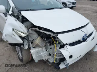 2010 Toyota Prius II with VIN JTDKN3DU8A0045441, listed as a IAAI auction lot 41999553 with 183,103 mi miles. Bid and sale history available at carsss.com. Image 6.