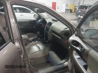 2005 Hyundai Santa Fe GLS with VIN KM8SC73E35U007942, listed as a IAAI auction lot 41201901 with 184,437 mi miles. Bid and sale history available at carsss.com. Image 5.
