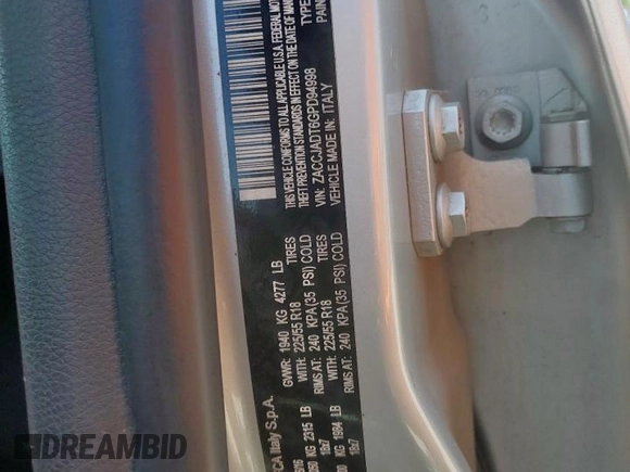 2016 Jeep Renegade Limited with VIN ZACCJADT6GPD94998, listed as a Copart auction lot 61409555 with 237,186 mi miles and Clean title. Bid and sale history available at DreamBid. Image 13.