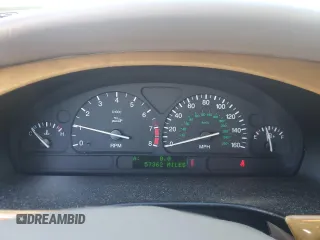 2001 Jaguar S-Type with VIN SAJDA01PX1GM07098, listed as a Copart auction lot 41998545 with 57,362 mi miles and Clean Title. Bid and sale history available at DreamBid. Image 9.