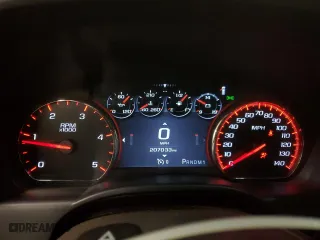 2015 GMC Sierra 2500HD Denali with VIN 1GT120E86FF525258, listed as a Copart auction lot 84499944 with 207,033 mi miles and Clean Title. Bid and sale history available at carsss.com. Image 9.