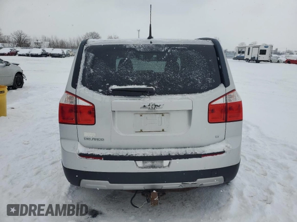 2014 Chevrolet Orlando z VIN KL77P2EK4EK507427, wystawiony jako Copart lot #87641825 z przebiegiem 138 625 mil mil oraz Tytuł czysty. Historia ofert i sprzedaży dostępna na DreamBid. Obrazek 6.