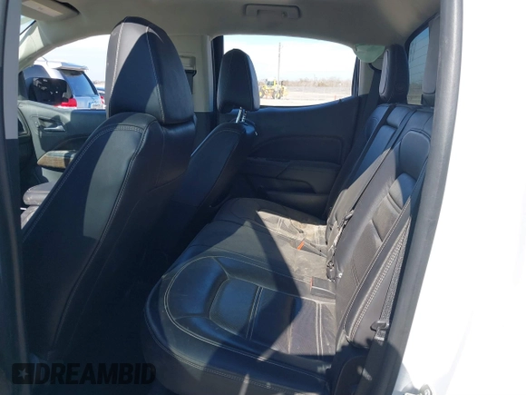 2018 GMC Canyon 4WD Denali with VIN 1GTG6EEN3J1262282, listed as a IAAI auction lot 41346221 with 104,348 mi miles. Bid and sale history available at carsss.com. Image 8.