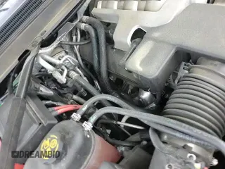 2018 Cadillac Escalade Luxury with VIN 1GYS3BKJ1JR284182, listed as a Copart auction lot 53338935 with 103,398 mi miles and Salvage title. Bid and sale history available at DreamBid. Image 14.