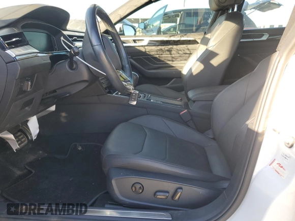 2023 Volkswagen Arteon SEL R-Line с VIN WVWSR7AN8PE011942, выставлен на аукционе Copart как лот 84512674 с пробегом 37 080 миль миль и Чистый • Clean title. История ставок и продаж доступна на DreamBid. Изображение 7.