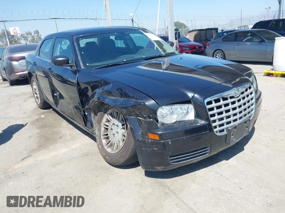 2007 Chrysler 300 with VIN 2C3KA43R97H889656, listed as a IAAI auction lot 41982493 with 81,607 mi miles. Bid and sale history available at carsss.com. Image 1.