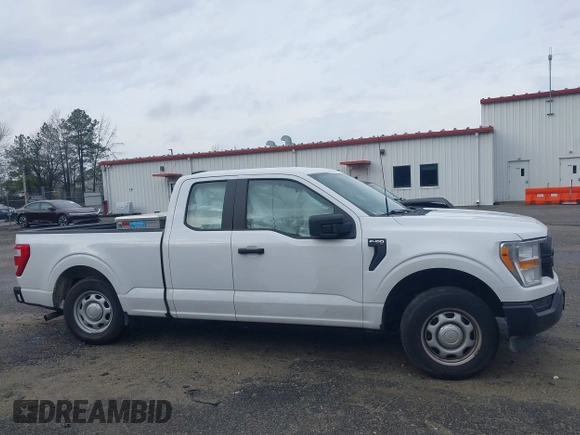 2022 Ford F-150 XL z VIN 1FTEX1CB4NKE64506, wystawiony jako IAAI lot #41408979 z przebiegiem Nie podano mil oraz . Historia ofert i sprzedaży dostępna na DreamBid. Obrazek 12.