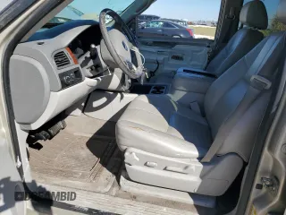 2013 GMC Yukon SLT with VIN 1GKS1CE08DR265254, listed as a Copart auction lot 72465114 with 199,828 mi miles and Salvage Title. Bid and sale history available at carsss.com. Image 7.