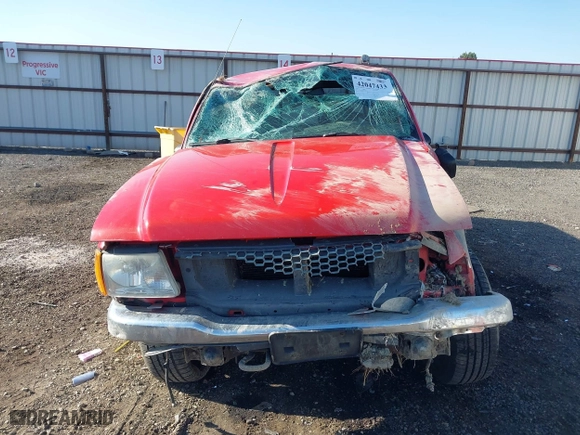 2003 Ford Ranger XL Fleet with VIN 1FTZR45E33PA22384, listed as a IAAI auction lot 42047433 with 195,822 mi miles. Bid and sale history available at carsss.com. Image 13.