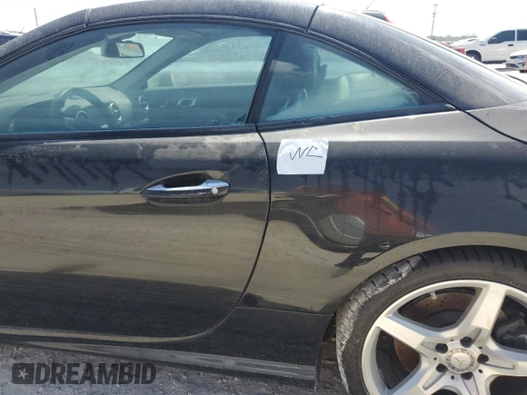 2013 Mercedes-Benz SL-Class SL 550 with VIN WDDJK7DA3DF002070, listed as a Copart auction lot 74920034 with 0 mi miles and Non Repairable. Bid and sale history available at carsss.com. Image 12.