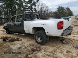 2007 GMC Sierra 1500 with VIN 1GTJC33D87F117408, listed as a Copart auction lot 87480564 with Not Provided miles and Salvage Title. Bid and sale history available at DreamBid. Image 2.