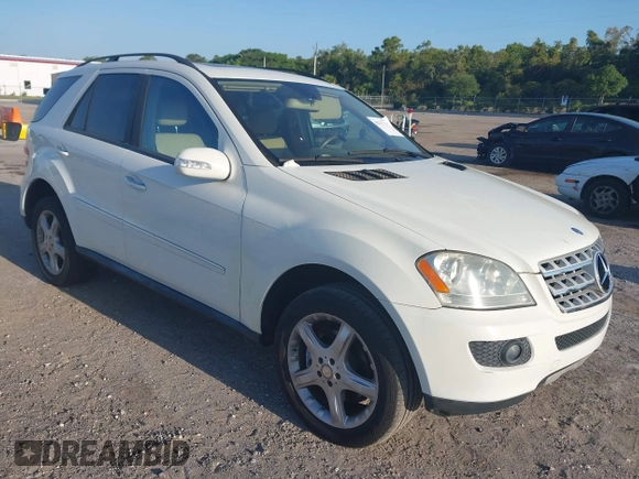 2008 Mercedes-Benz M 350 with VIN 4JGBB86E78A339747, listed as a IAAI auction lot 42133297 with 201,280 mi miles and . Bid and sale history available at DreamBid. Image 1.