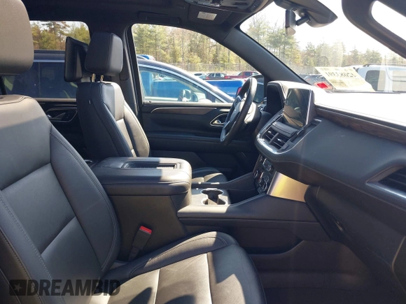 2021 Chevrolet Tahoe Z71 with VIN 1GNSKPKD4MR228894, listed as a IAAI auction lot 42083391 with 40,181 mi miles and . Bid and sale history available at DreamBid. Image 5.