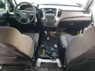 2020 Chevrolet Tahoe Commercial z VIN 1GNSKDEC8LR240143, wystawiony jako Copart lot #79911654 z przebiegiem 99 084 mil mil oraz Szkoda całkowita • Salvage title. Historia ofert i sprzedaży dostępna na DreamBid. Obrazek 8.