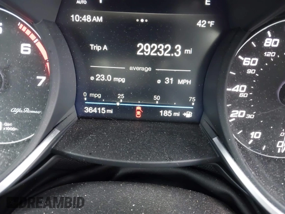 2019 Alfa Romeo Stelvio z VIN ZASPAKAN8K7C40495, wystawiony jako IAAI lot #41693705 z przebiegiem 36 415 mil mil oraz . Historia ofert i sprzedaży dostępna na DreamBid. Obrazek 15.