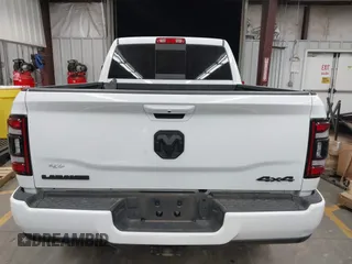 2024 Ram 2500 Laramie with VIN 3C6UR5FJ7RG143466, listed as a IAAI auction lot 41753978 with 9,996 mi miles. Bid and sale history available at carsss.com. Image 17.