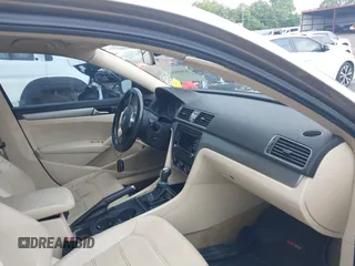 2015 Volkswagen Passat Limited Edition Edition with VIN 1VWAT7A34FC095891, listed as a IAAI auction lot 42405100 with 170,714 mi miles and . Bid and sale history available at DreamBid. Image 5.