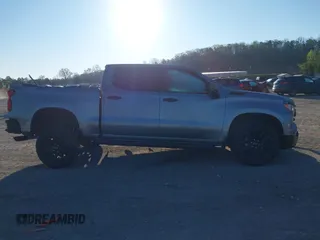 2025 Chevrolet Silverado 1500 with VIN 3GCPKCEK4SG161597, listed as a IAAI auction lot 41833048 with 852 mi miles and . Bid and sale history available at DreamBid. Image 14.
