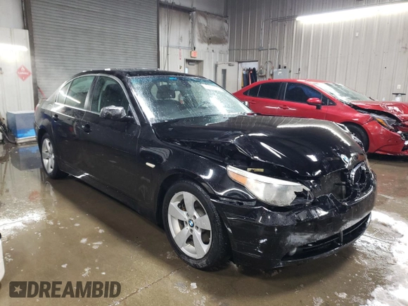 2007 BMW 5 Series 530xi with VIN WBANF73597CU25081, listed as a Copart auction lot 45672795 with 76,894 mi miles and Salvage Title. Bid and sale history available at carsss.com. Image 4.