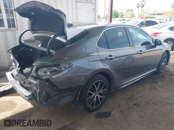 2022 Toyota Camry SE with VIN 4T1T11AK1NU672466, listed as a IAAI auction lot 41974554 with 41,291 mi miles and . Bid and sale history available at DreamBid. Image 4.