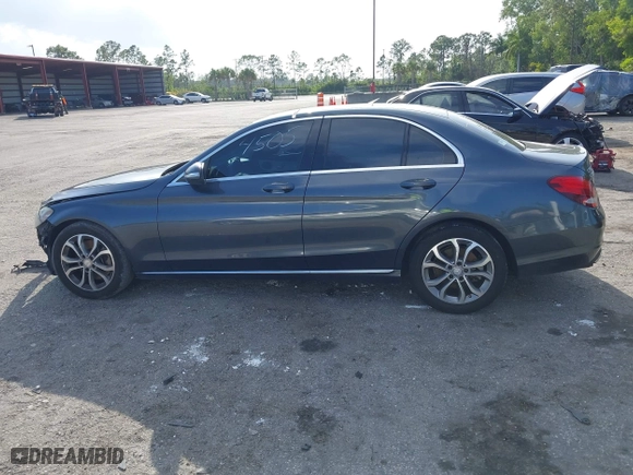 2015 Mercedes-Benz C-Class C 300 with VIN 55SWF4JB7FU084505, listed as a IAAI auction lot 41932523 with 1 mi miles. Bid and sale history available at carsss.com. Image 15.