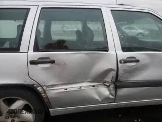 1994 Volvo 850 с VIN YV1LW5713R2054590, выставлен на аукционе Copart как лот 84701084 с пробегом 187 326 миль миль и Списание • Salvage title. История ставок и продаж доступна на DreamBid. Изображение 11.
