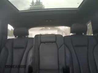 2019 Audi Q7 z VIN WA1MAAF72KD003710, wystawiony jako Copart lot #60320735 z przebiegiem 64 269 mil mil oraz Szkoda całkowita • Salvage title. Historia ofert i sprzedaży dostępna na DreamBid. Obrazek 10.
