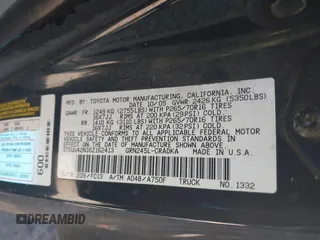 2006 Toyota Tacoma with VIN 5TEUU42N16Z162413, listed as a IAAI auction lot 41767068 with 300,572 mi miles. Bid and sale history available at carsss.com. Image 9.