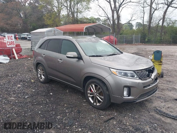 2014 Kia Sorento SX with VIN 5XYKW4A75EG440789, listed as a IAAI auction lot 41937425 with 103,104 mi miles. Bid and sale history available at carsss.com. Image 1.