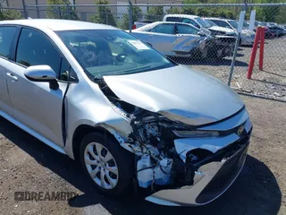 2020 Toyota Corolla LE with VIN JTDEPRAE9LJ078792, listed as a IAAI auction lot 42007551 with 65,154 mi miles. Bid and sale history available at carsss.com. Image 6.