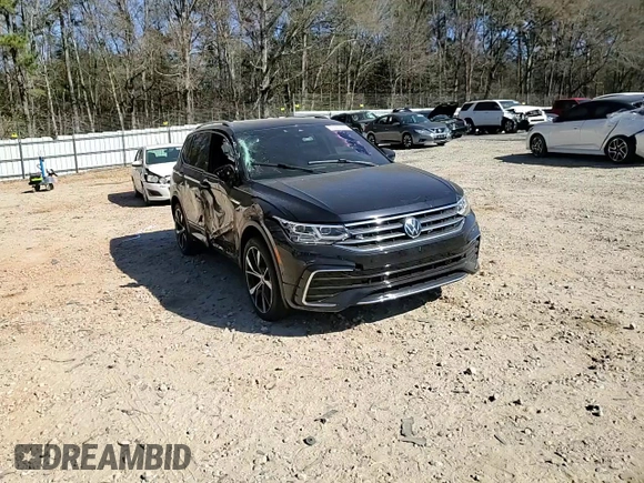 2022 Volkswagen Tiguan SEL R-Line with VIN 3VV4B7AX7NM108752, listed as a Copart auction lot 50031225 with 40,122 mi miles and Non Repairable. Bid and sale history available at carsss.com. Image 12.