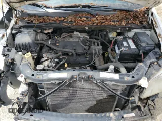 2008 Chrysler Town & Country LX z VIN 2A8HR44HX8R708086, wystawiony jako Copart lot #56577115 z przebiegiem 159 482 mil mil oraz Szkoda całkowita • Salvage title. Historia ofert i sprzedaży dostępna na DreamBid. Obrazek 12.
