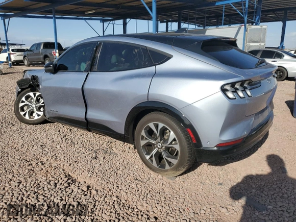 2022 Ford Mustang Mach-E Premium с VIN 3FMTK3R76NMA19273, выставлен на аукционе Copart как лот 51270325 с пробегом 30 114 миль миль и Списание • Salvage title. История ставок и продаж доступна на DreamBid. Изображение 2.