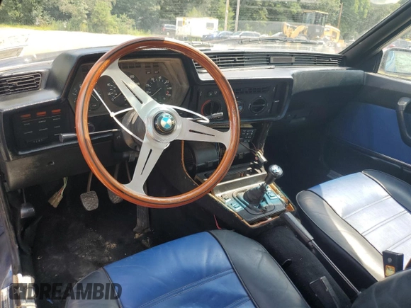 1977 BMW 3 Series z VIN 5505082, wystawiony jako Copart lot #65131814 z przebiegiem 85 044 mil mil oraz Czysty tytuł • Clean title. Historia ofert i sprzedaży dostępna na DreamBid. Obrazek 8.