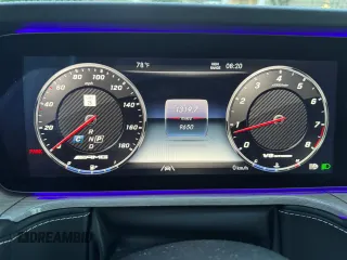 2022 Mercedes-Benz G 63 AMG z VIN W1NYC7HJ1NX437545, wystawiony jako Copart lot #66024305 z przebiegiem 9 650 mil mil oraz Czysty tytuł • Clean title. Historia ofert i sprzedaży dostępna na DreamBid. Obrazek 8.