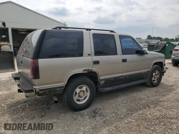 1999 Chevrolet Tahoe Z71 with VIN 1GNEK13R6XJ301562, listed as a Copart auction lot 59684595 with 200,561 mi miles and Salvage title. Bid and sale history available at DreamBid. Image 3.