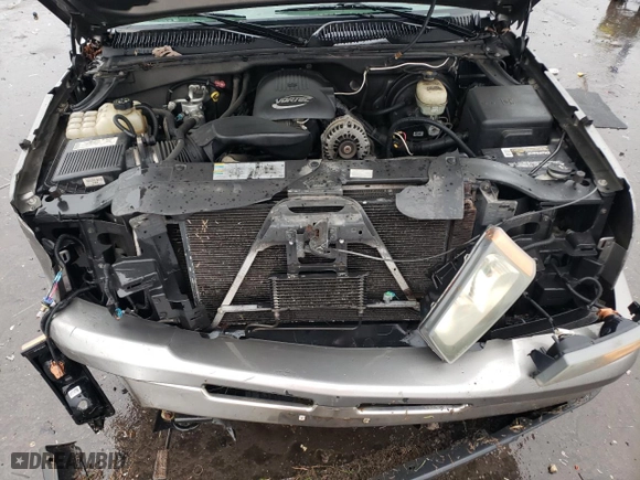 2007 Chevrolet Silverado 1500 Classic LS with VIN 2GCEC13V171129275, listed as a Copart auction lot 73748914 with 266,116 mi miles and Salvage Title. Bid and sale history available at carsss.com. Image 12.