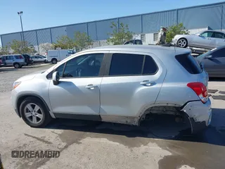 2019 Chevrolet Trax LS with VIN 3GNCJKSB3KL261348, listed as a IAAI auction lot 41933143 with 58,202 mi miles. Bid and sale history available at carsss.com. Image 15.