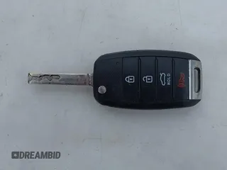 2017 Kia Optima LX z VIN 5XXGT4L31HG175841, wystawiony jako IAAI lot #42403874 z przebiegiem 94 269 mil mil oraz . Historia ofert i sprzedaży dostępna na DreamBid. Obrazek 11.