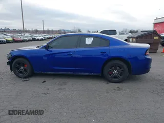 2020 Dodge Charger SXT z VIN 2C3CDXBG3LH215901, wystawiony jako IAAI lot #41449538 z przebiegiem 71 578 mil mil oraz . Historia ofert i sprzedaży dostępna na DreamBid. Obrazek 15.
